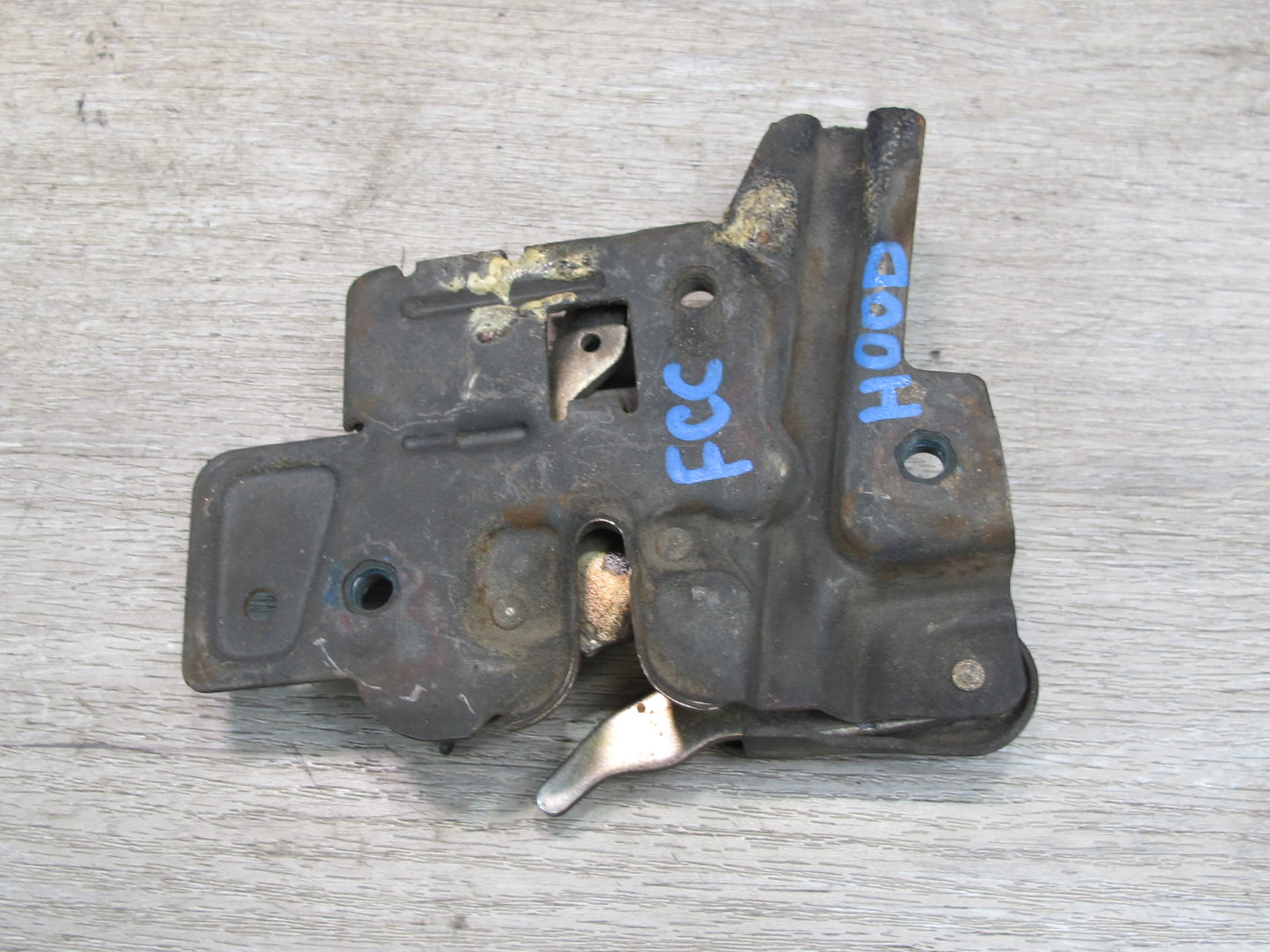 98-02 Chevrolet Camaro Front Hood Lock Latch Striker Catch Handle Set OEM