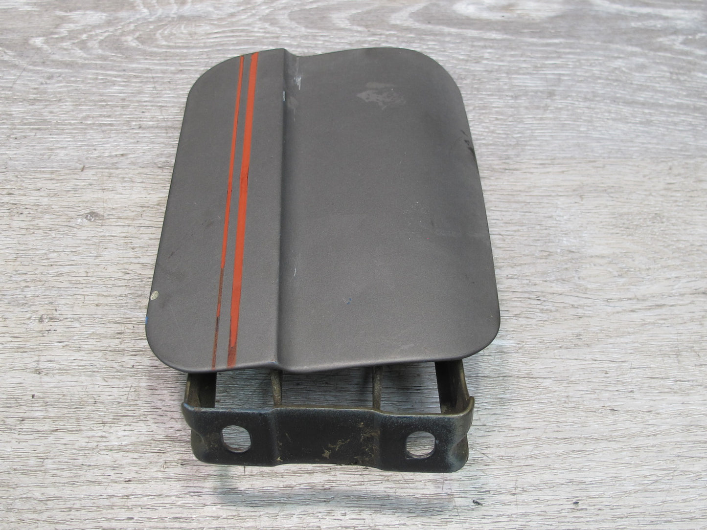 75-85 Mercedes W123 Fuel Tank Filler Door Lid Cover OEM