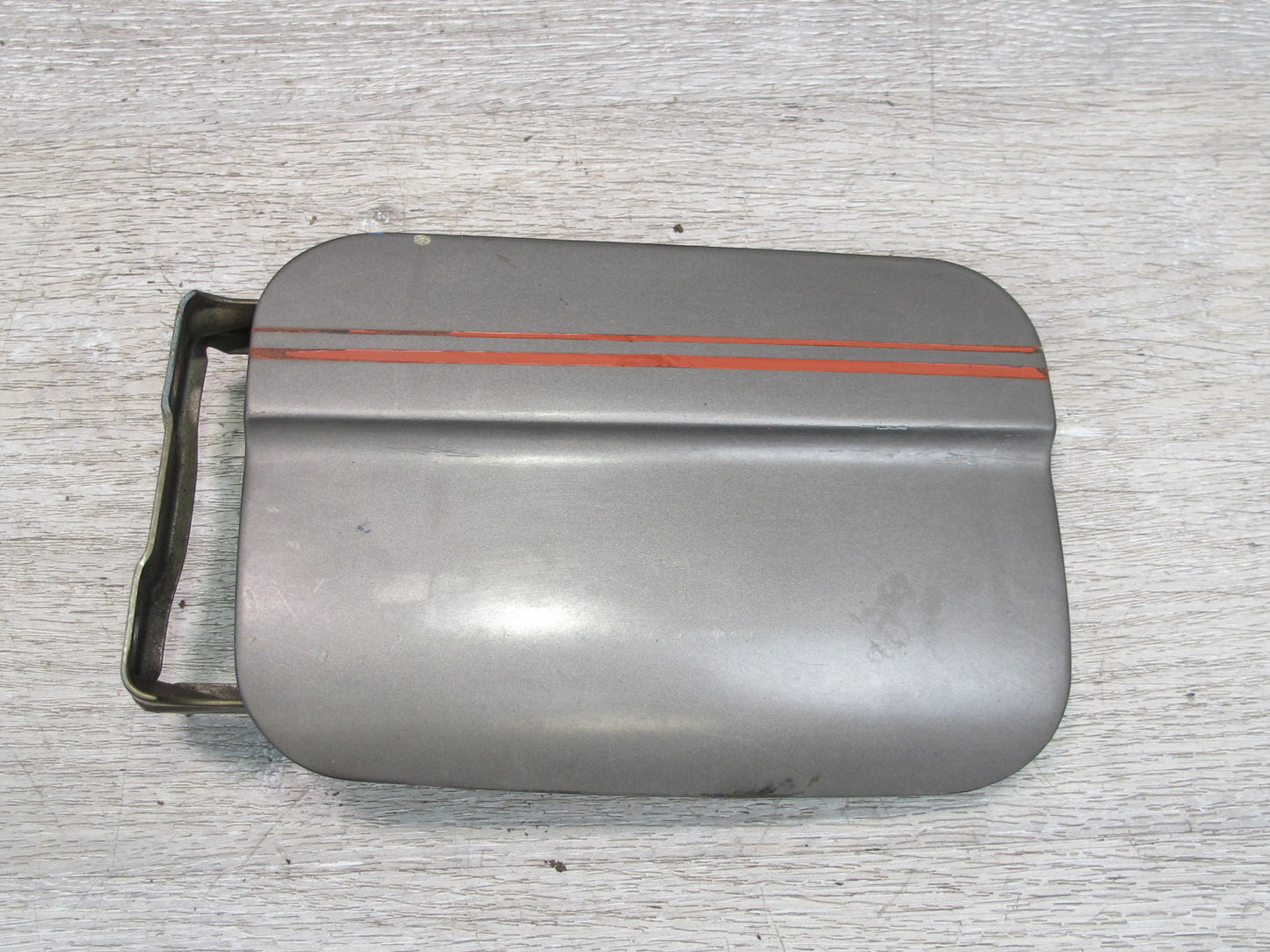 75-85 Mercedes W123 Fuel Tank Filler Door Lid Cover OEM