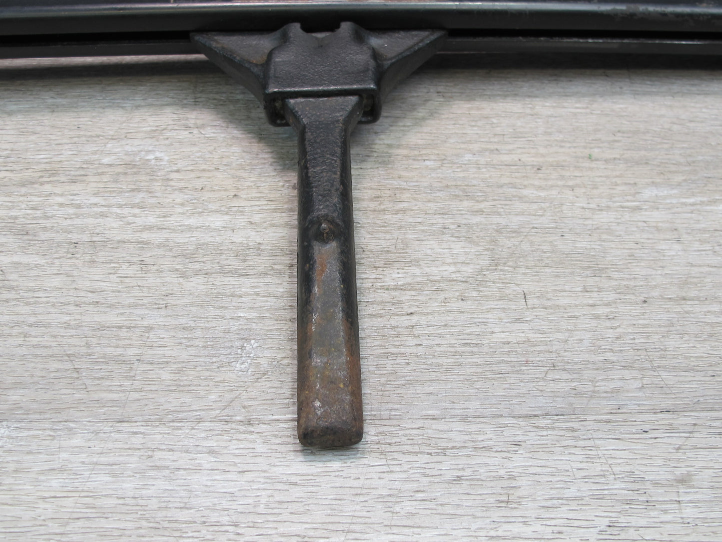75-85 Mercedes W123 Emergency Spare Tire Lift Jack Tool 1235830215 OEM