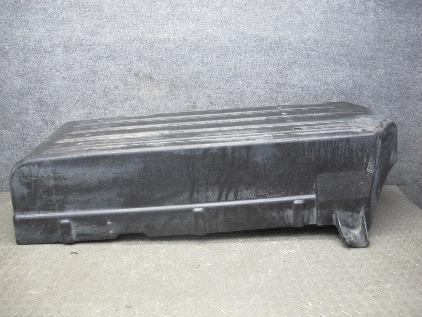 2003-2009 Hummer H2 6.0L Fuel Tank Lower Guard Splash Shield Cover