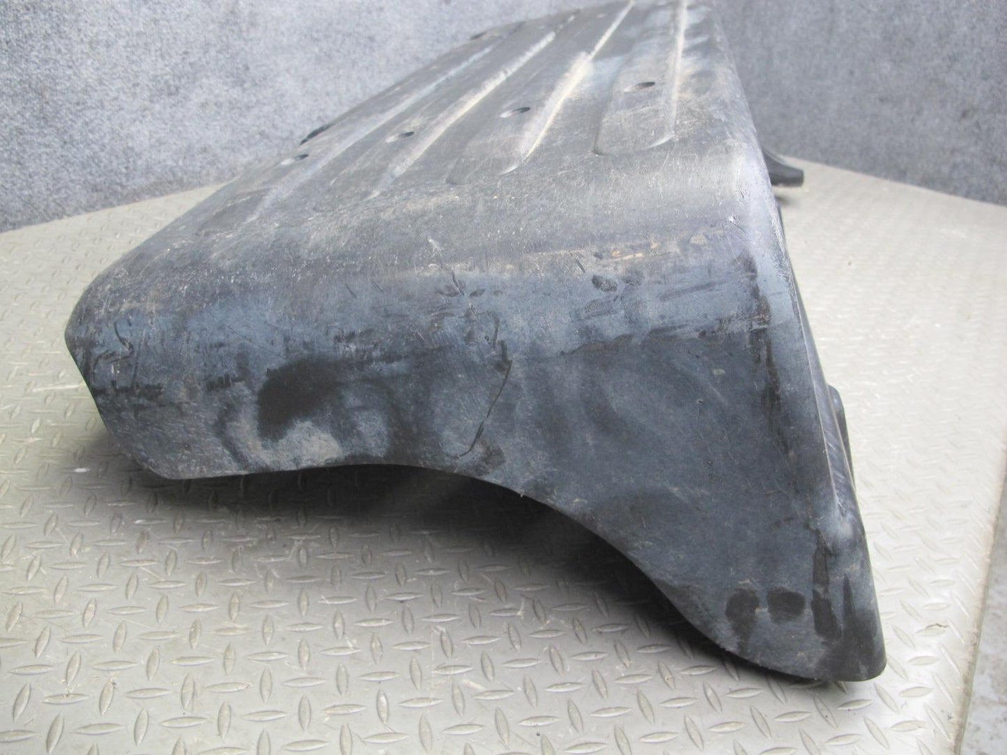 2003-2009 Hummer H2 6.0L Fuel Tank Lower Guard Splash Shield Cover