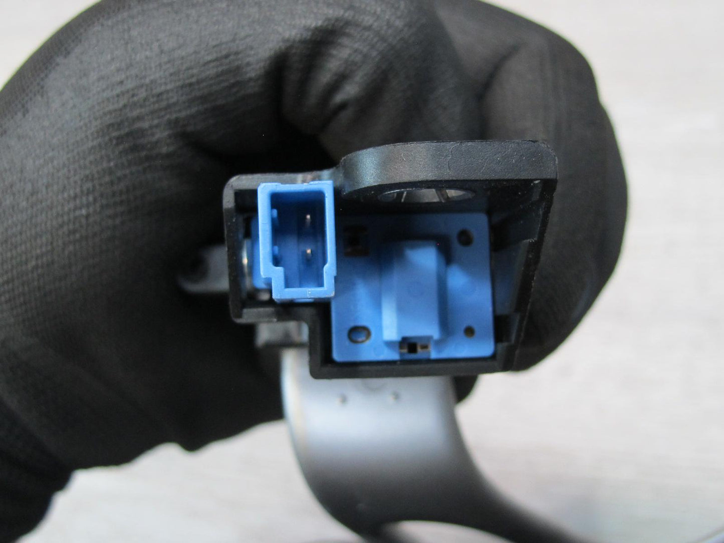 09-20 Nissan 370Z Z34 Left Steering Shift Paddle Switch OEM