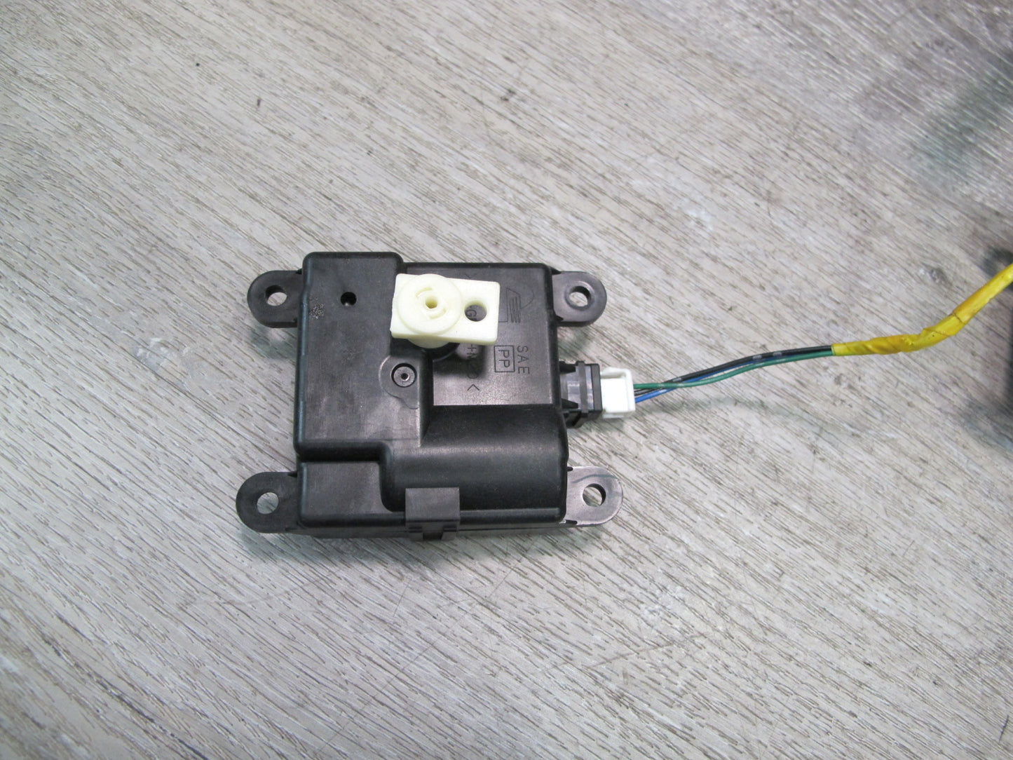 09-20 Nissan Z34 370Z Set of 3 A/C Heater Flap Door Actuator Motor Wiring OEM