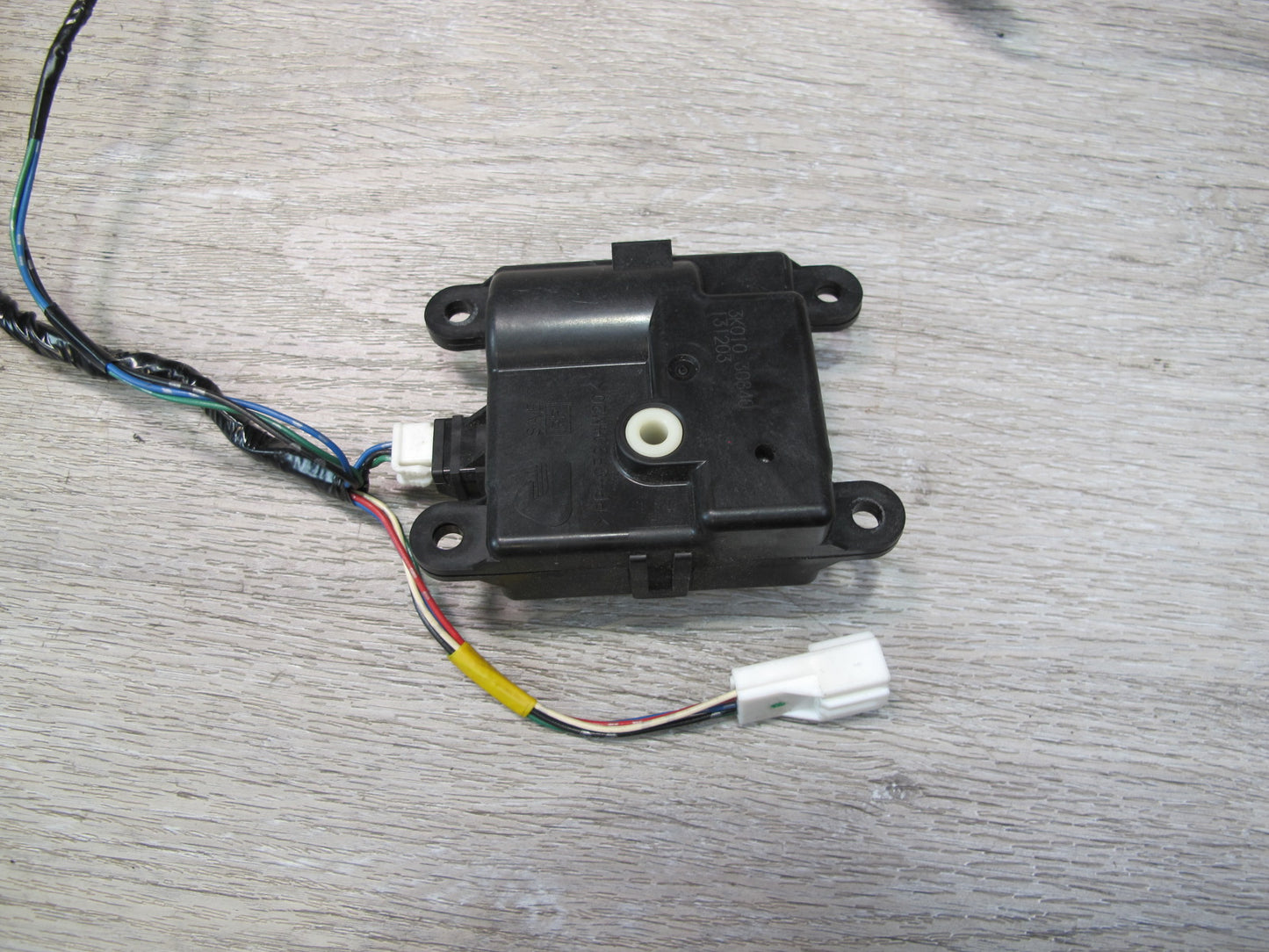 09-20 Nissan Z34 370Z Set of 3 A/C Heater Flap Door Actuator Motor Wiring OEM