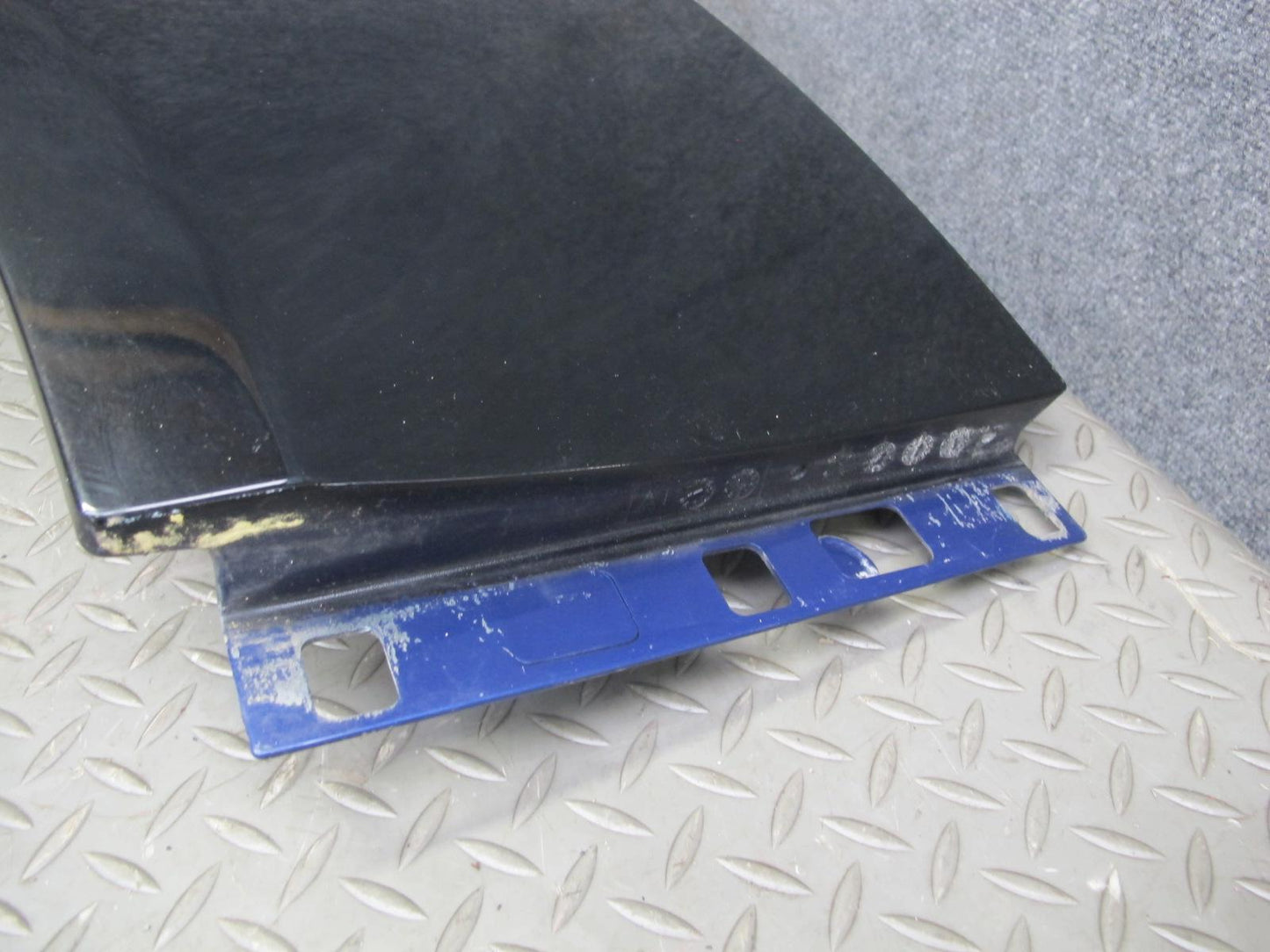 2006-2010 BMW E63 E64 6-SERIES Front Left Fender Shell Panel Cover
