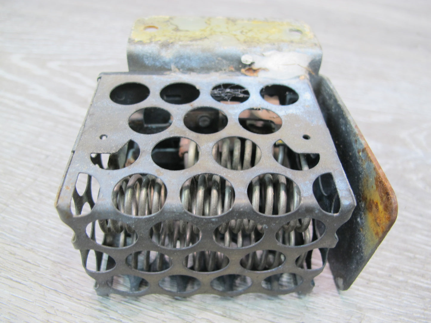 75-85 Mercedes W123 Heater Blower Motor Resistor OEM