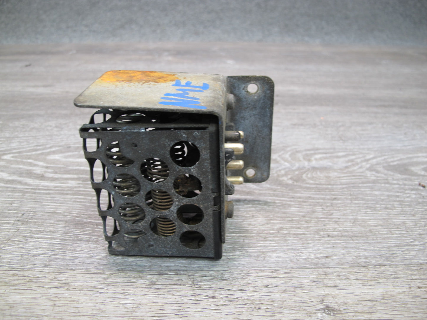 75-85 Mercedes W123 Heater Blower Motor Resistor OEM