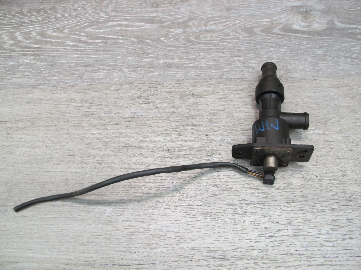 75-85 Mercedes W123 Heater Control Water Valve OEM