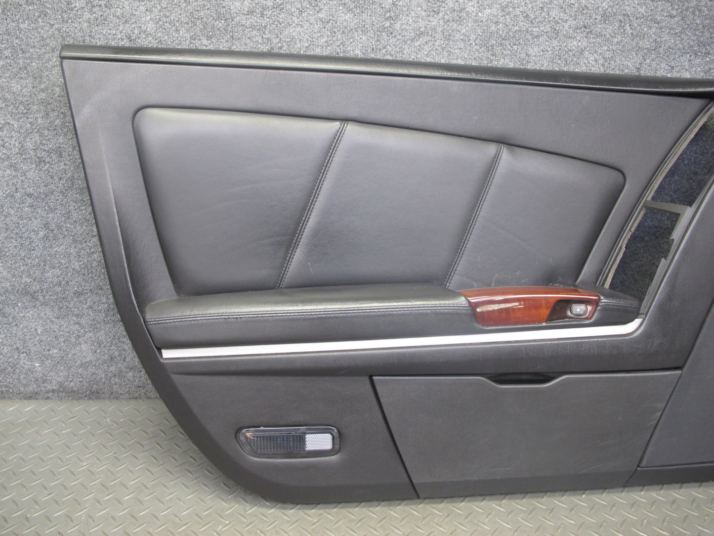 2004-2008 Cadillac XLR Front Left & Right Side Interior Door Panel Black Set