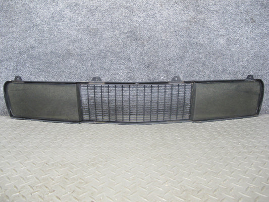 2004-2008 Cadillac XLR Front Bumper Center Lower Grille Trim Panel Assembly