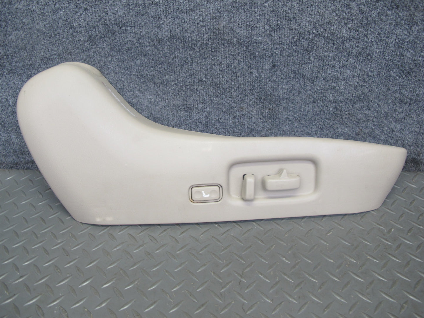 2003-2007 Lexus J100 LX470 Front Right Side Seat Trim Cover Panel W/ Switch Set