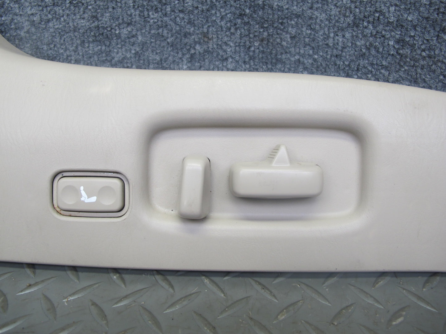 2003-2007 Lexus J100 LX470 Front Right Side Seat Trim Cover Panel W/ Switch Set