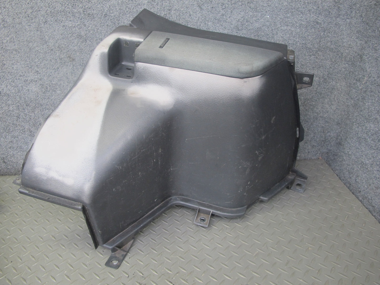 90-96 Nissan Z32 300ZX Coupe 2+0 Rear Quarter Trunk Trim Cover Panel Set OEM