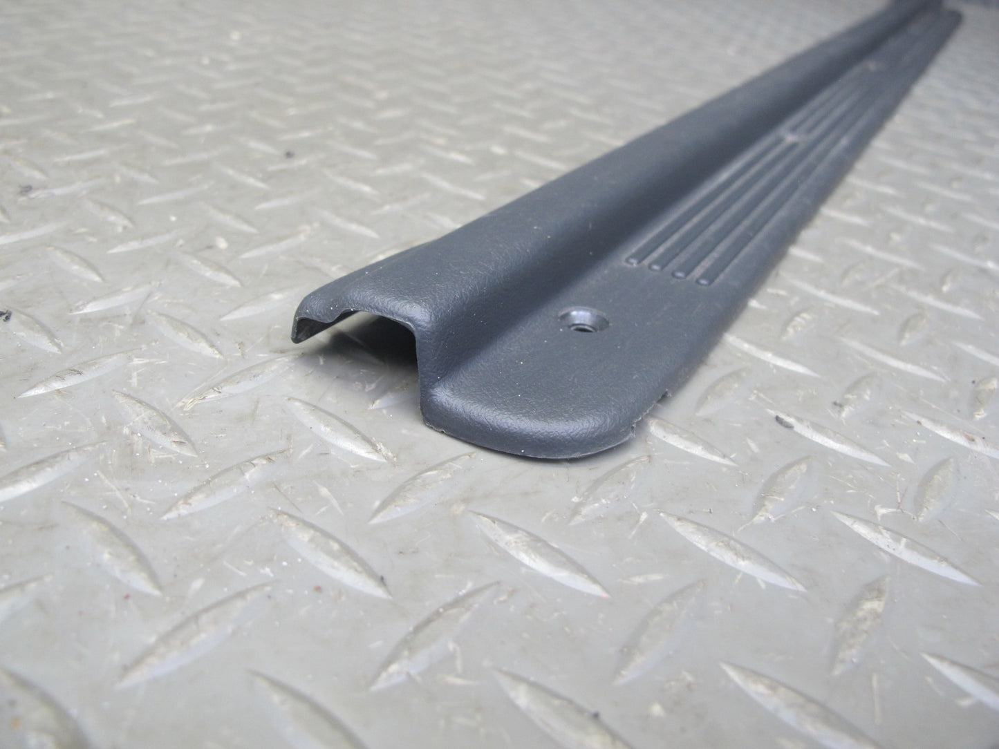 90-96 Nissan Z32 300ZX Coupe Set of 2 Door Scuff Sill Plate Trim Cover OEM