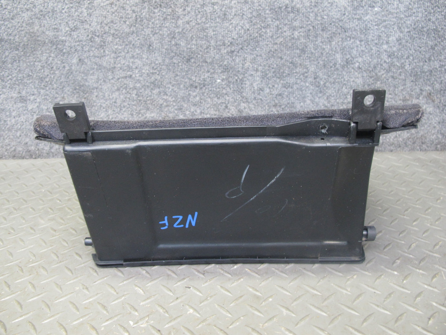 92-93 Nissan Z32 300ZX Dash Glove Box Storage Compartment Door Lid OEM
