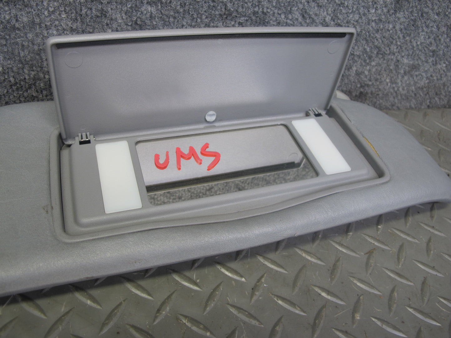 86-91 Mercedes W126 Sedan Set of 3 Front Left Center Right Sun Visor OEM