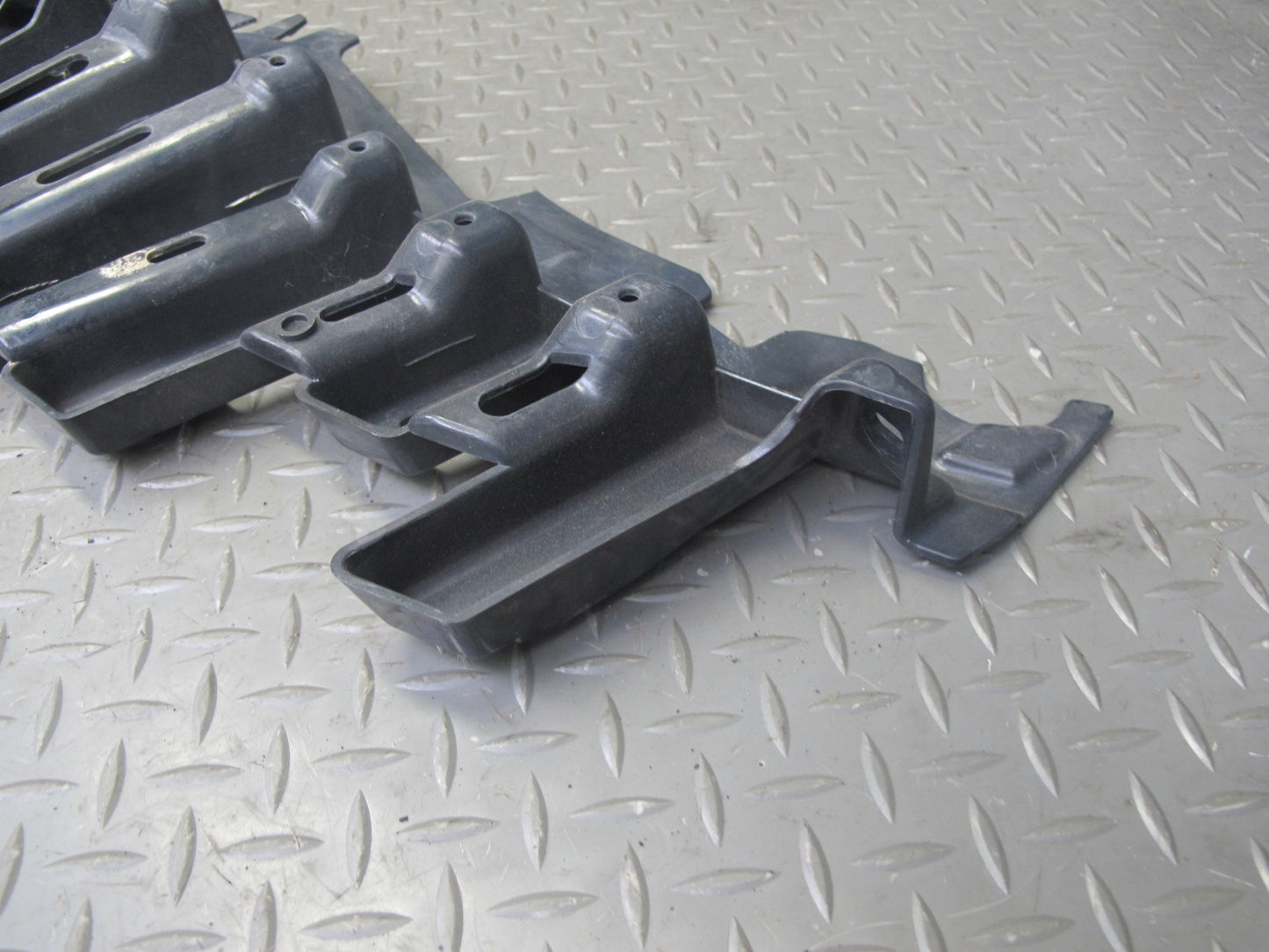 2013-2017 Range Rover L405 Front Bumper Support Mount Bracket CK52-17A793-AA