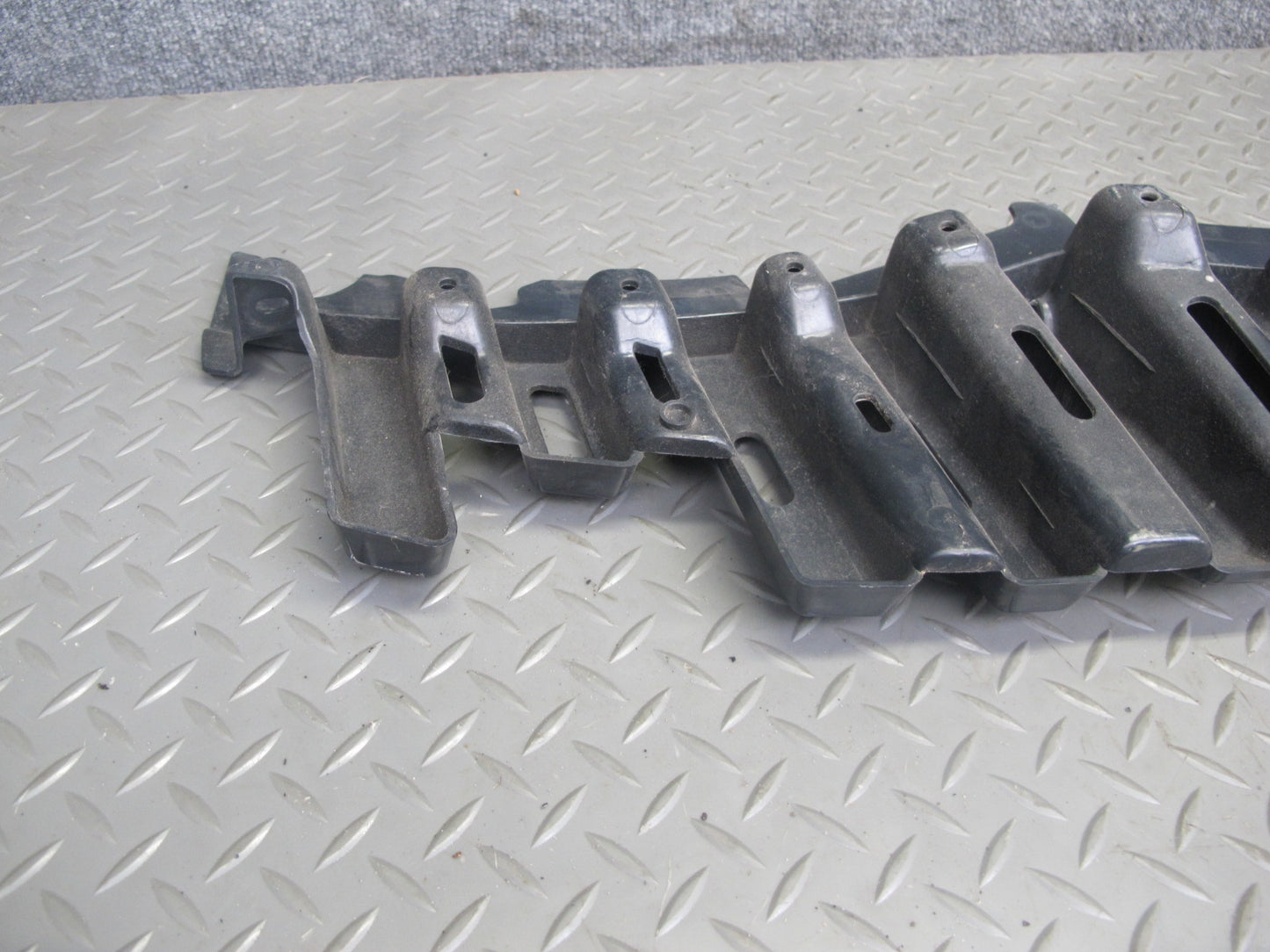 2013-2017 Range Rover L405 Front Bumper Support Mount Bracket CK52-17A793-AA