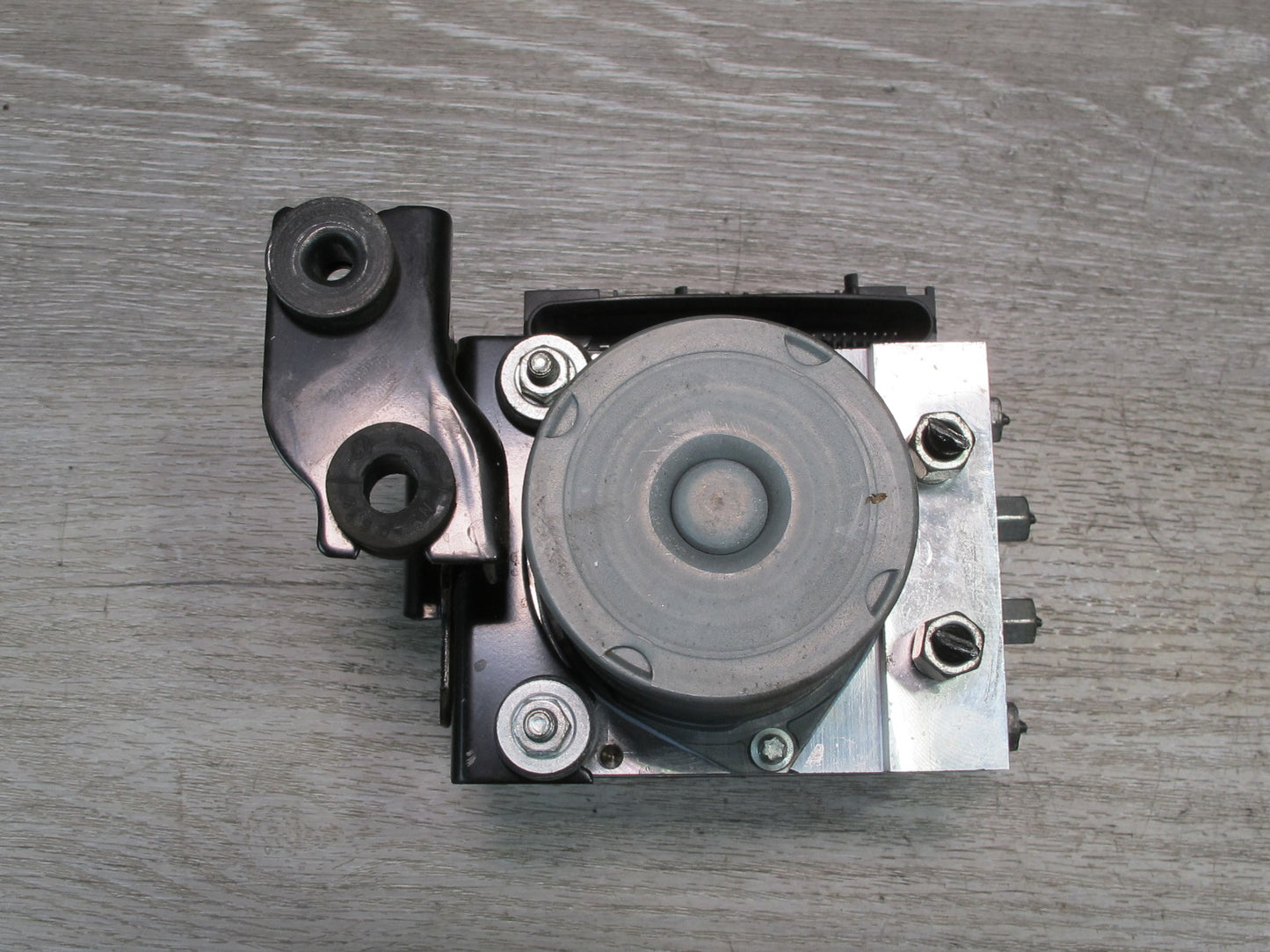 13-14 Nissan Z34 370Z A/T Convertible ABS Anti-lock Brake Pump Module Unit OEM