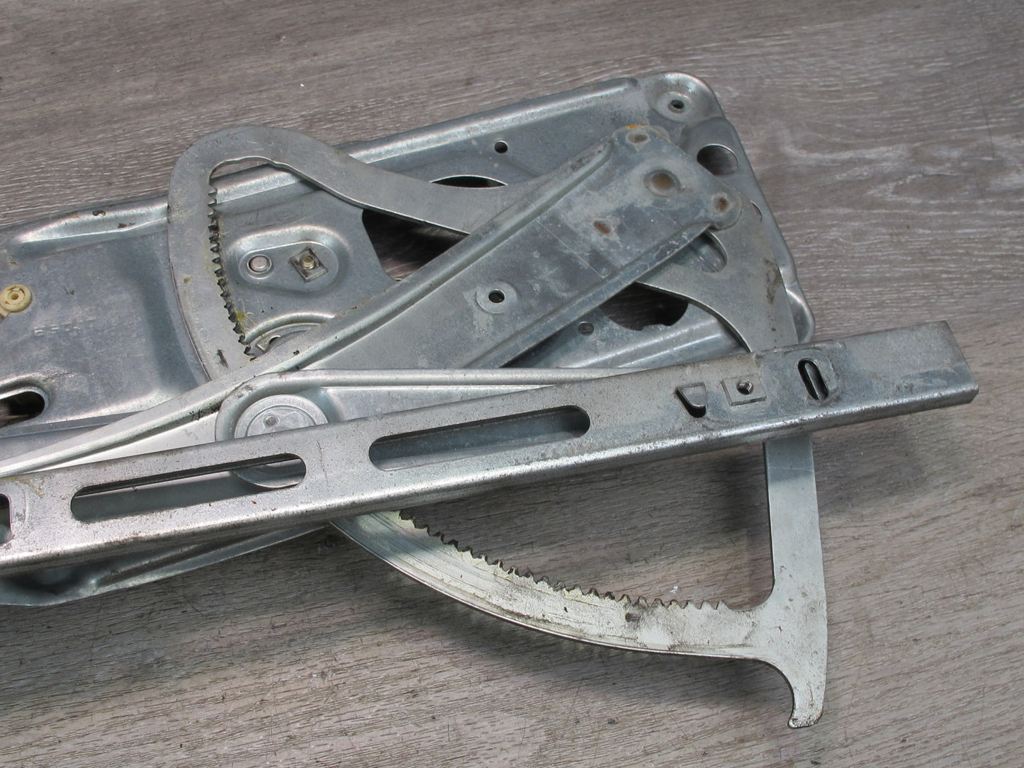 94-99 Mercedes W140 Front Right Door Window Regulator w Motor OEM