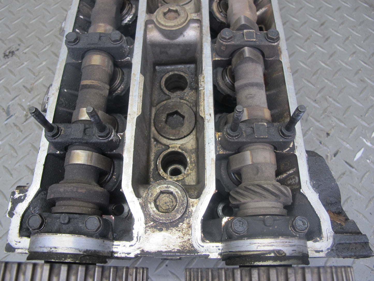 88-89 Toyota MR2 AW15 4AGELC Engine Cylinder Head w Camshafts 83K Miles OEM