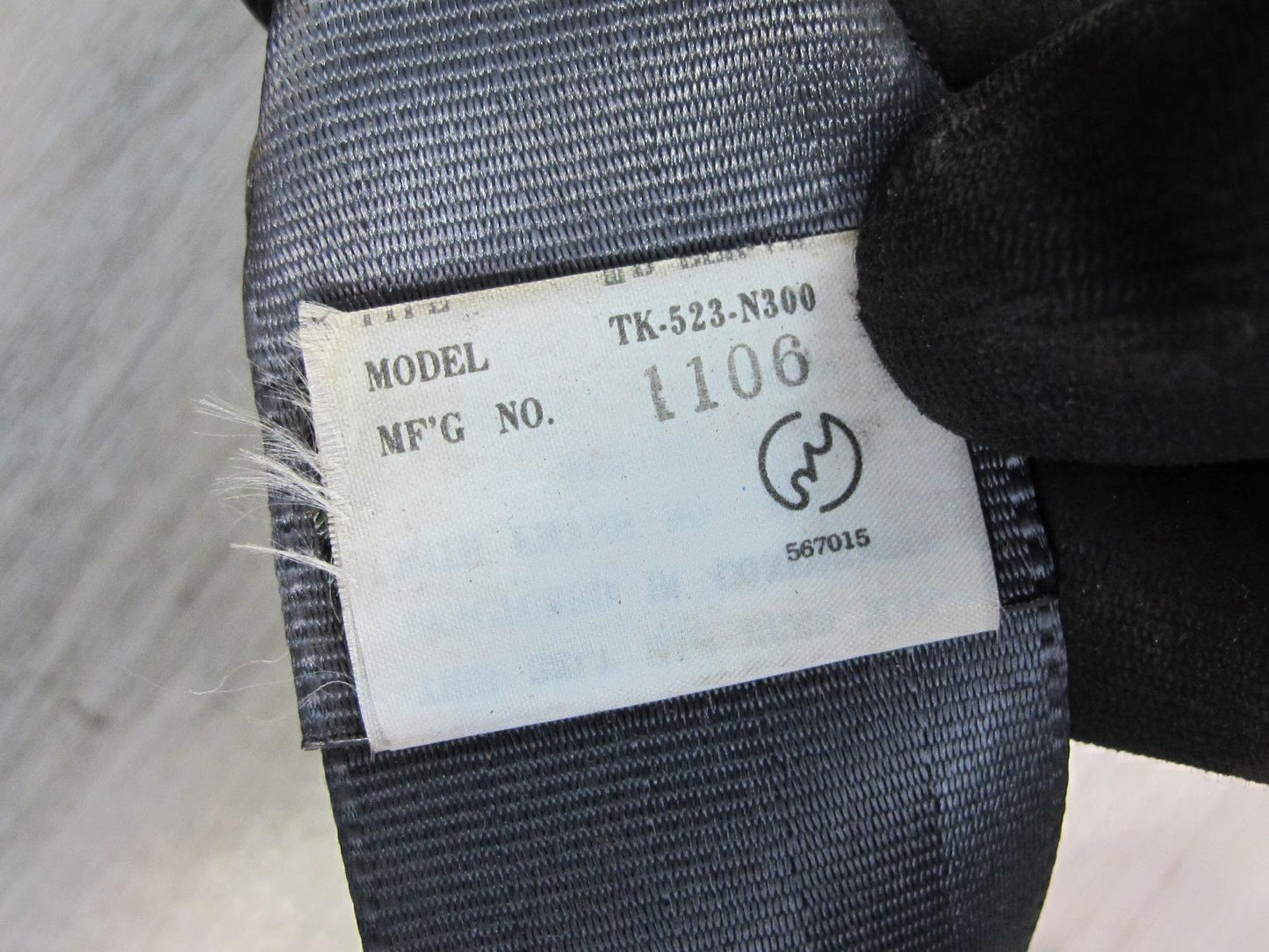 91-99 MITSUBISHI 3000GT REAR RIGHT & LEFT SIDE SEATBELT RETRACTOR SET OEM