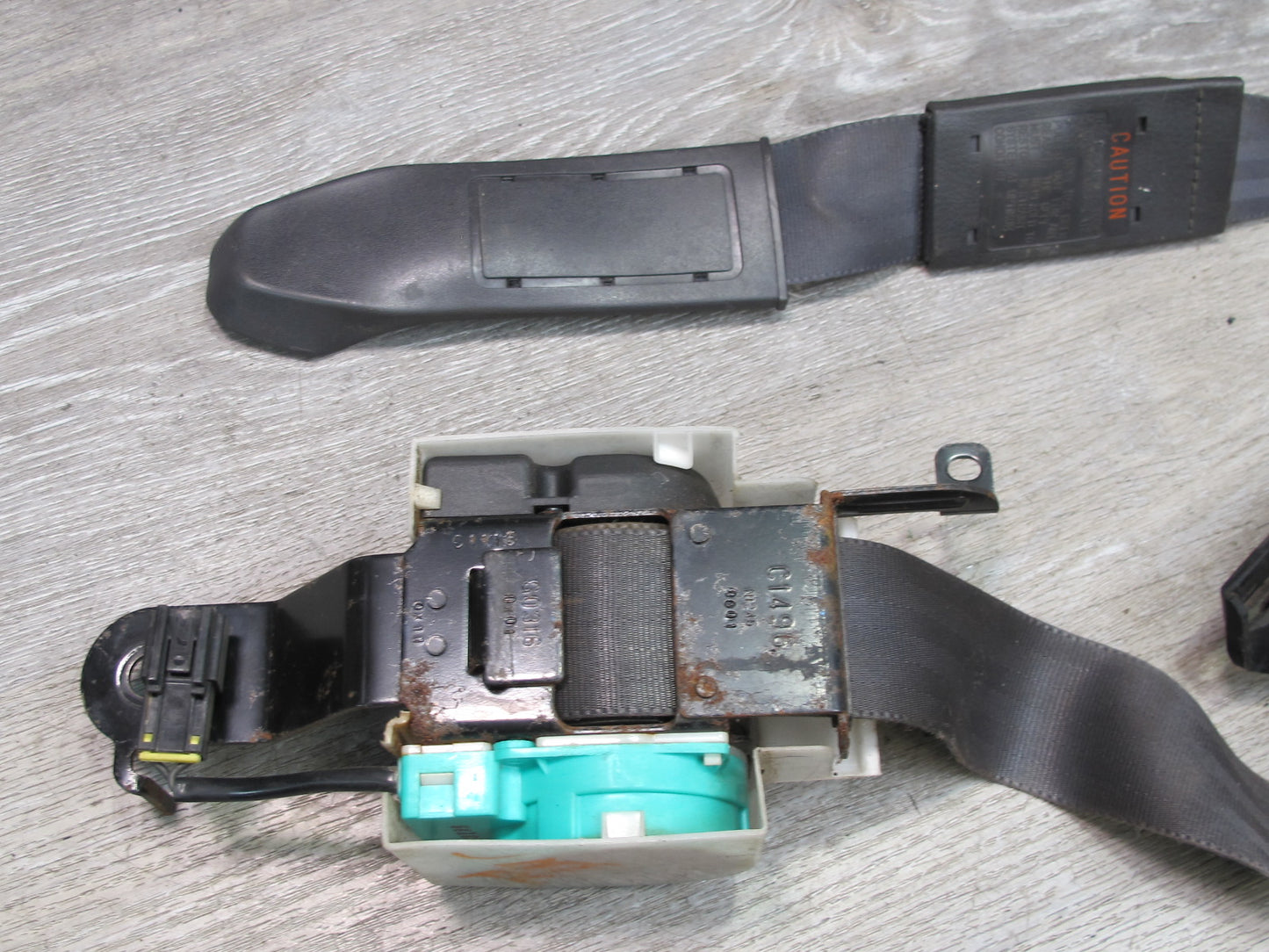 91-99 MITSUBISHI 3000GT FRONT RIGHT & LEFT SIDE SEATBELT RETRACTOR SET OEM