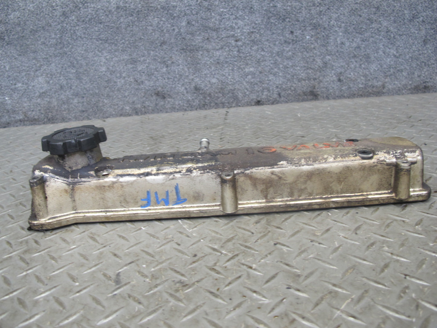 88-89 Toyota MR2 AW15 4AGELC Engine Valve Cover & Cylinder Head Cover Set OEM