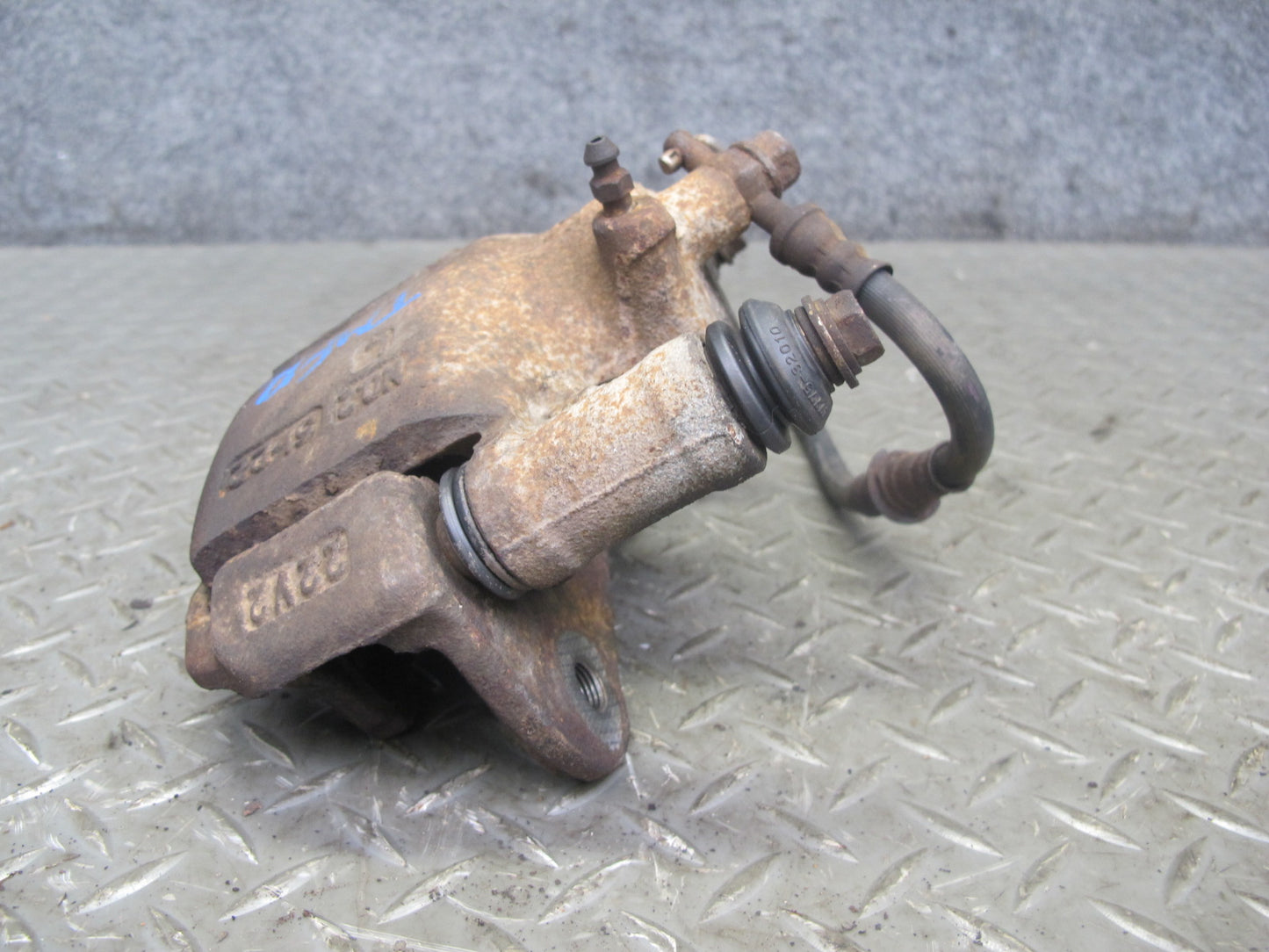 87-88 Toyota MR2 AW15 Set of 2 Front Left & Right Brake Caliper 83K Miles OEM