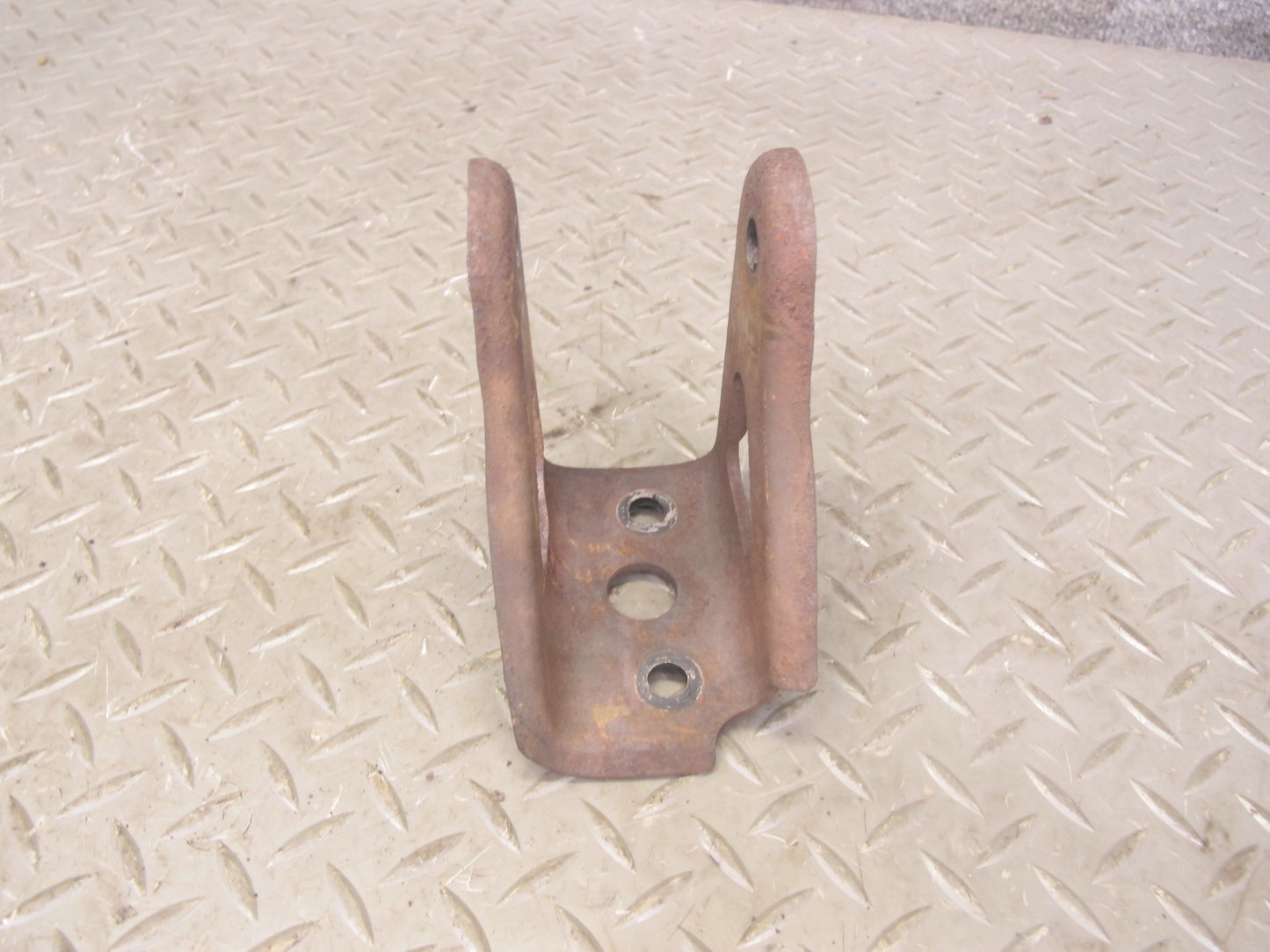 88-89 Toyota MR2 AW15 Set of 2 Manual Transmission Mount Bracket Support OEM