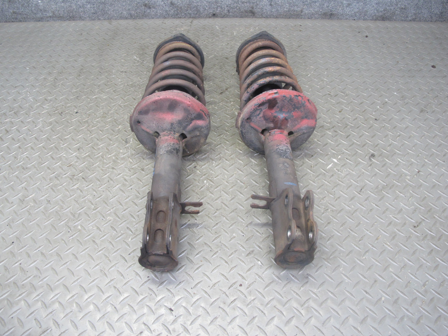 87-89 Toyota MR2 AW15 GT M/T Set of 2 Rear Left & Right Strut Shock Absorber OEM