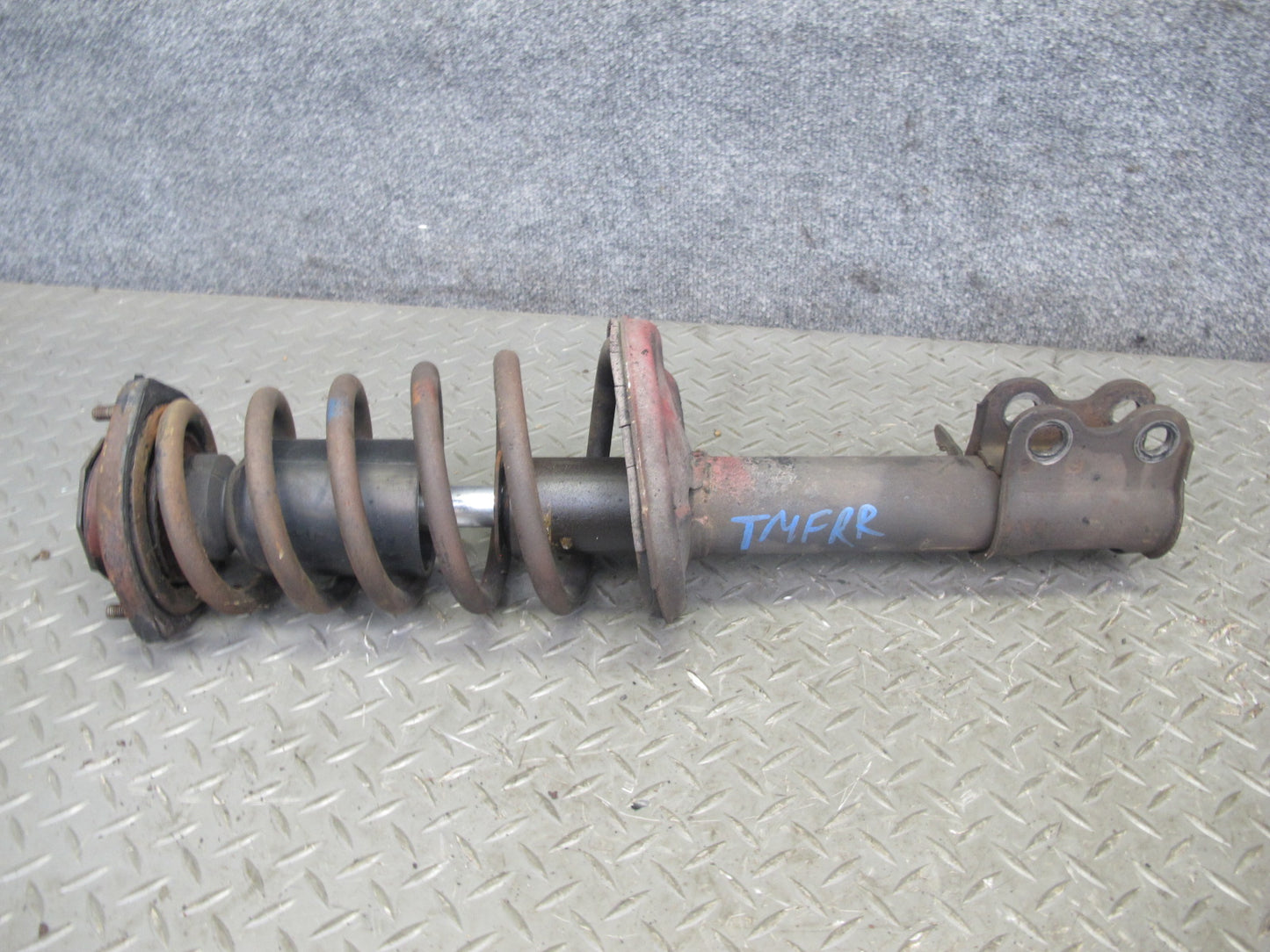 87-89 Toyota MR2 AW15 GT M/T Set of 2 Rear Left & Right Strut Shock Absorber OEM