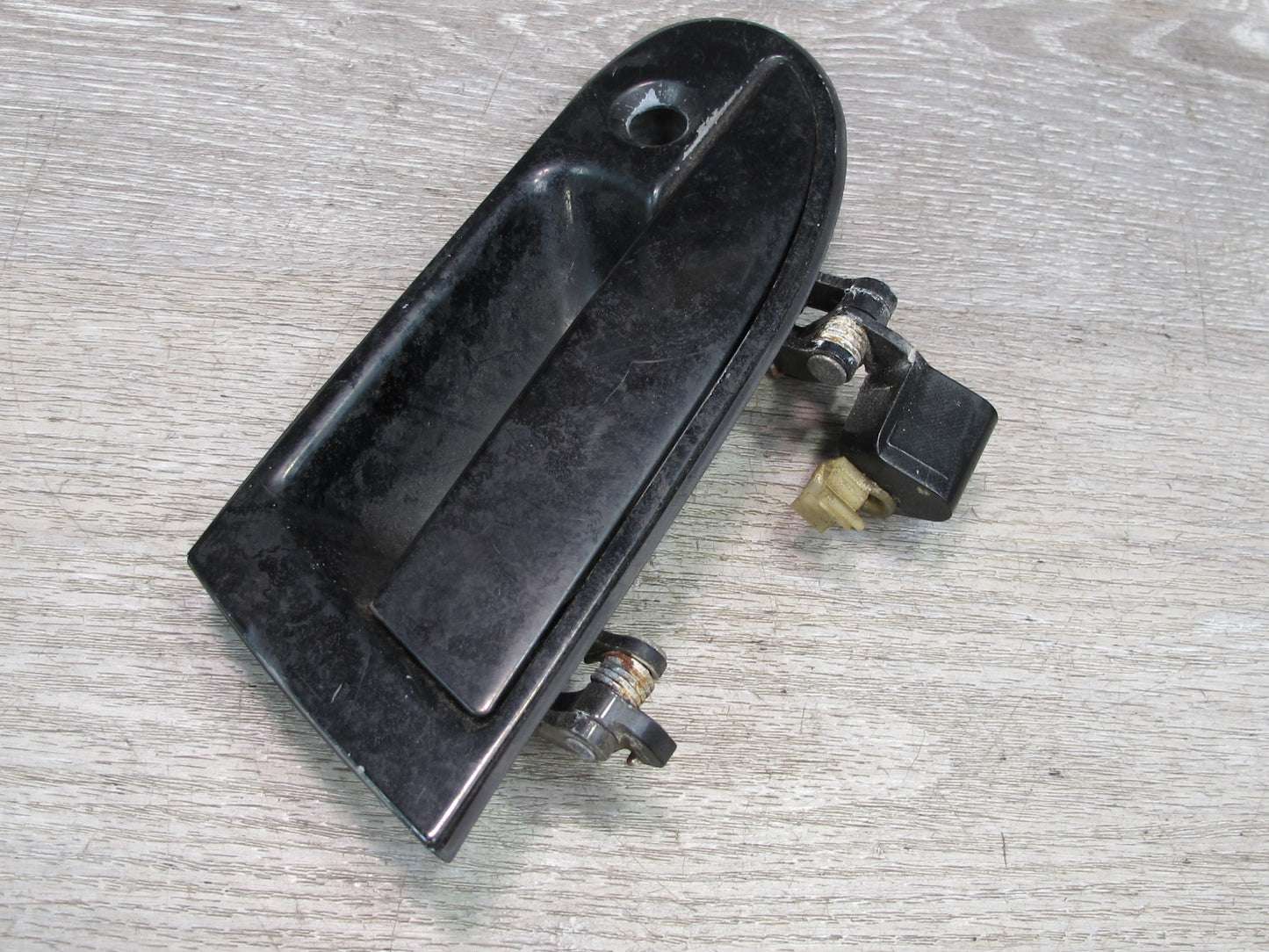 91-99 Mitsubishi 3000GT Left Door Exterior Handle OEM