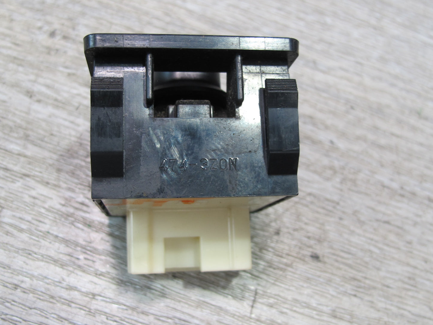 91-99 Mitsubishi 3000GT Power Seat Lumbar Control Switch Button OEM