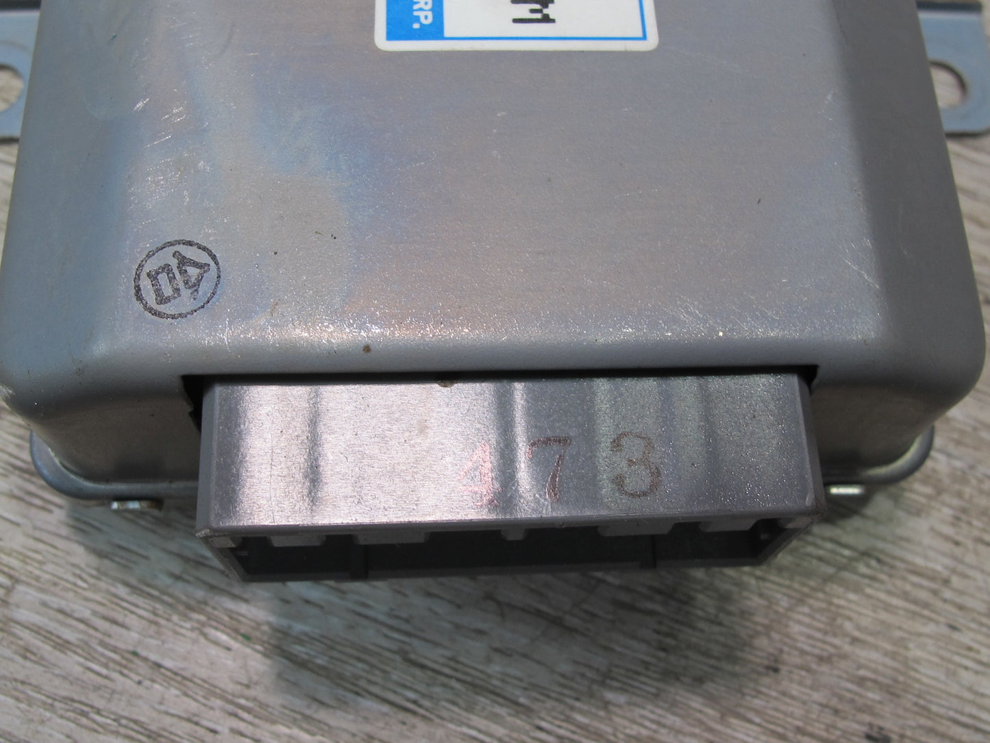 91-92 Mitsubishi 3000GT Cruise Control Module  MB852999 OEM