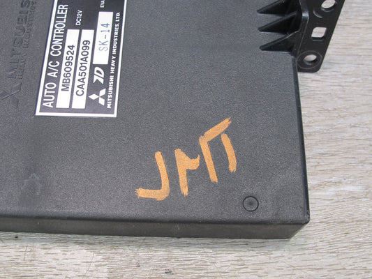 1991 Mitsubishi 3000GT Temperature Heater Control Module MB609524 OEM