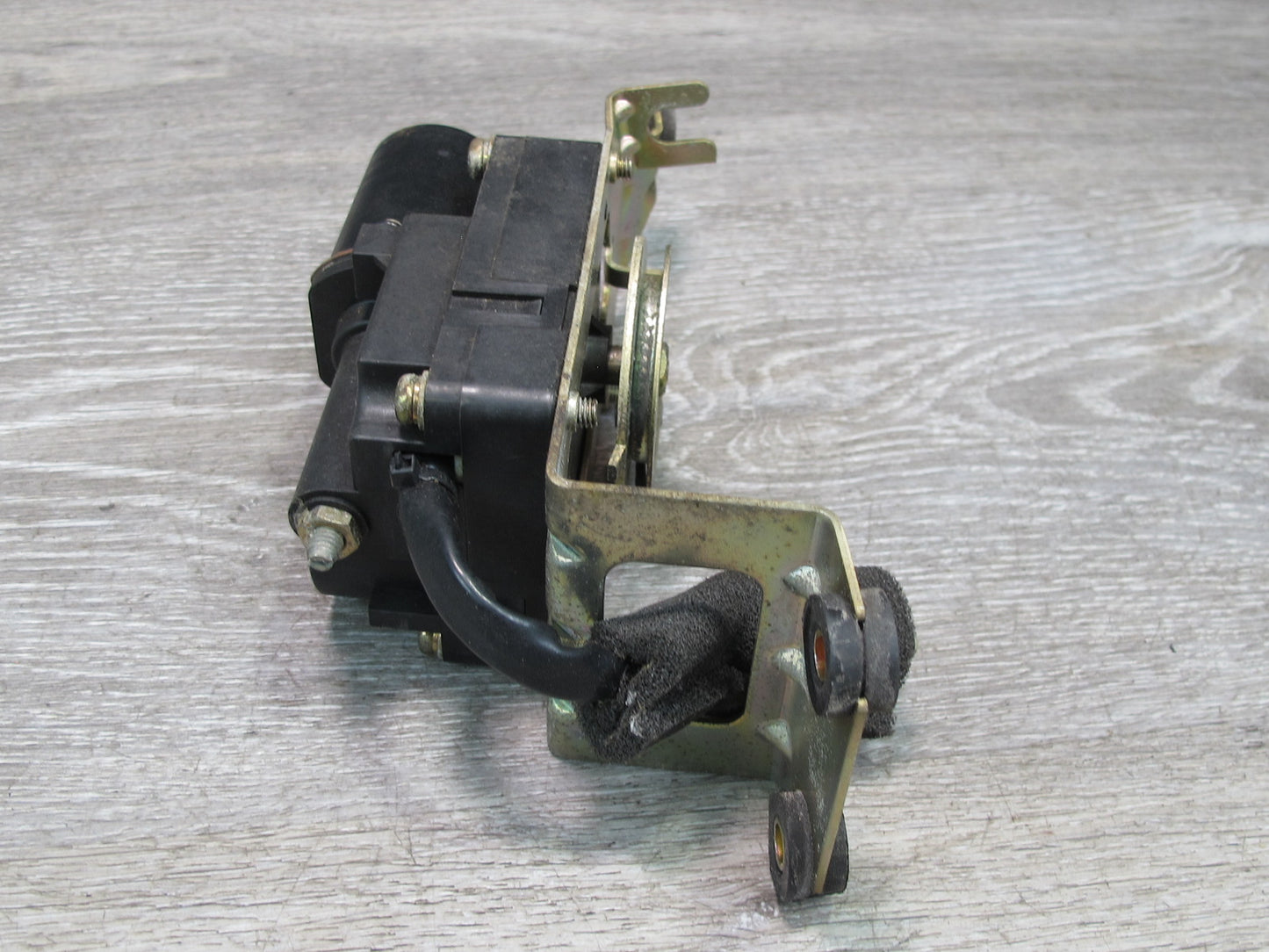 91-99 Mitsubishi 3000GT VR-4 Turbo Active Exhaust Actuator MB810722 OEM