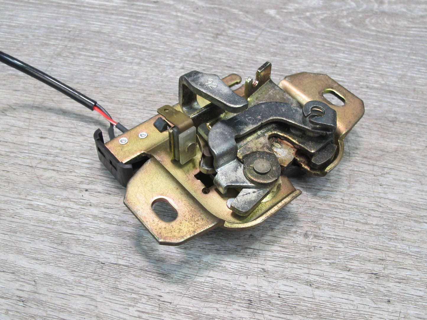 91-99 Mitsubishi 3000GT Rear Trunk Lid Lock Latch OEM