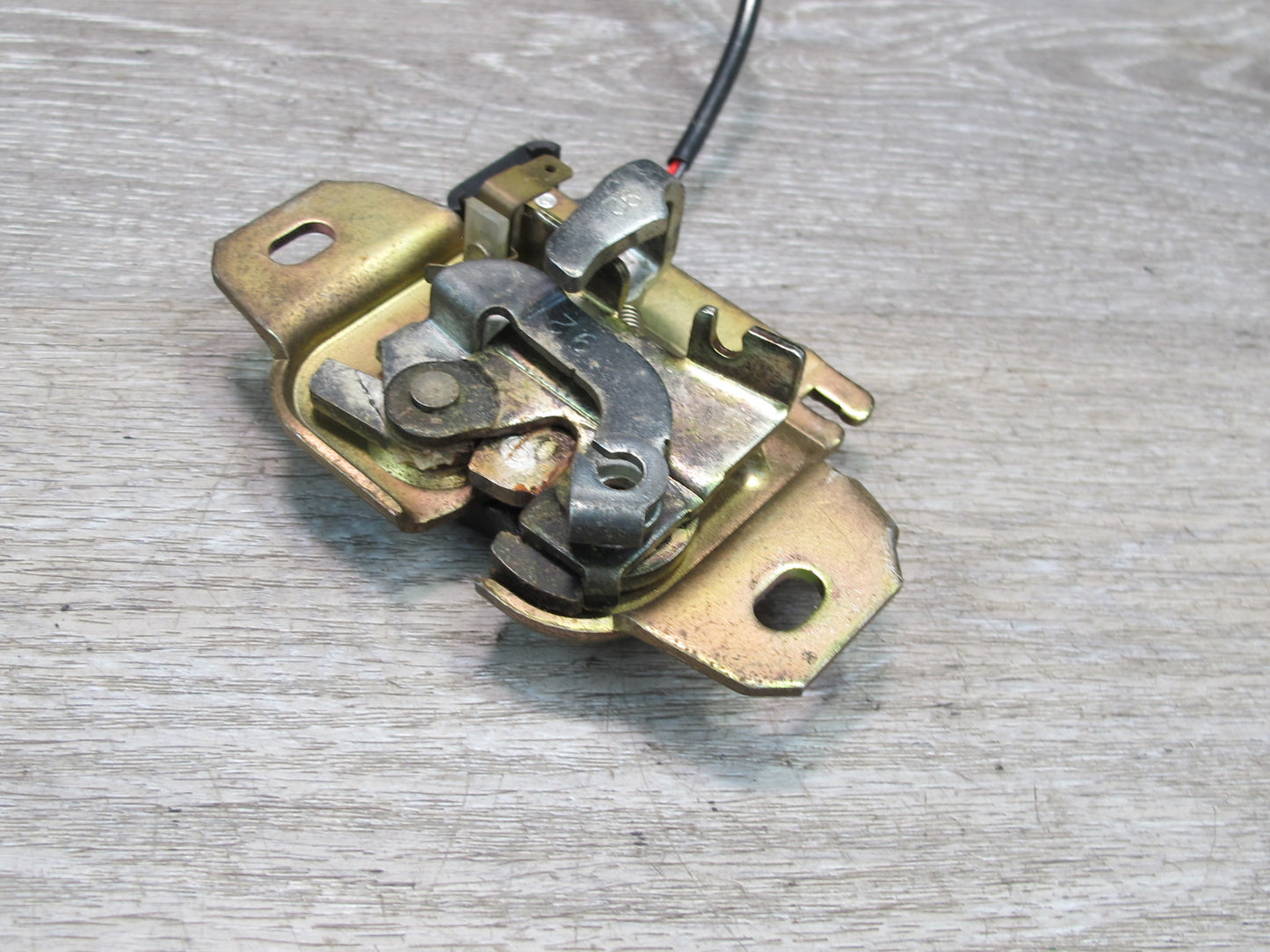 91-99 Mitsubishi 3000GT Rear Trunk Lid Lock Latch OEM