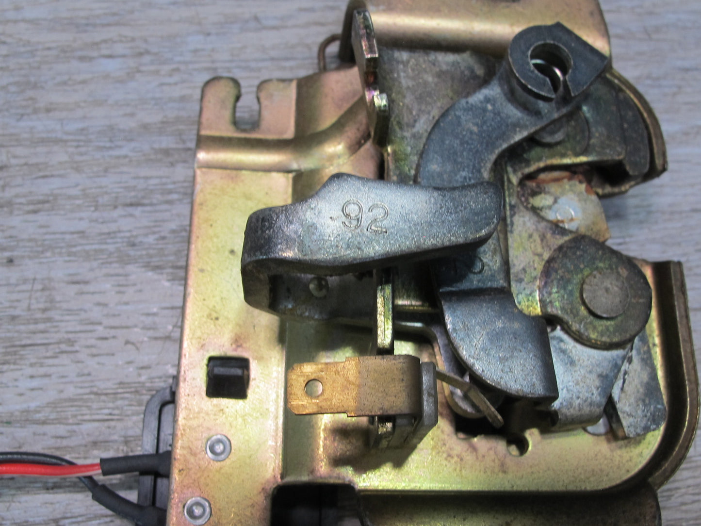 91-99 Mitsubishi 3000GT Rear Trunk Lid Lock Latch OEM