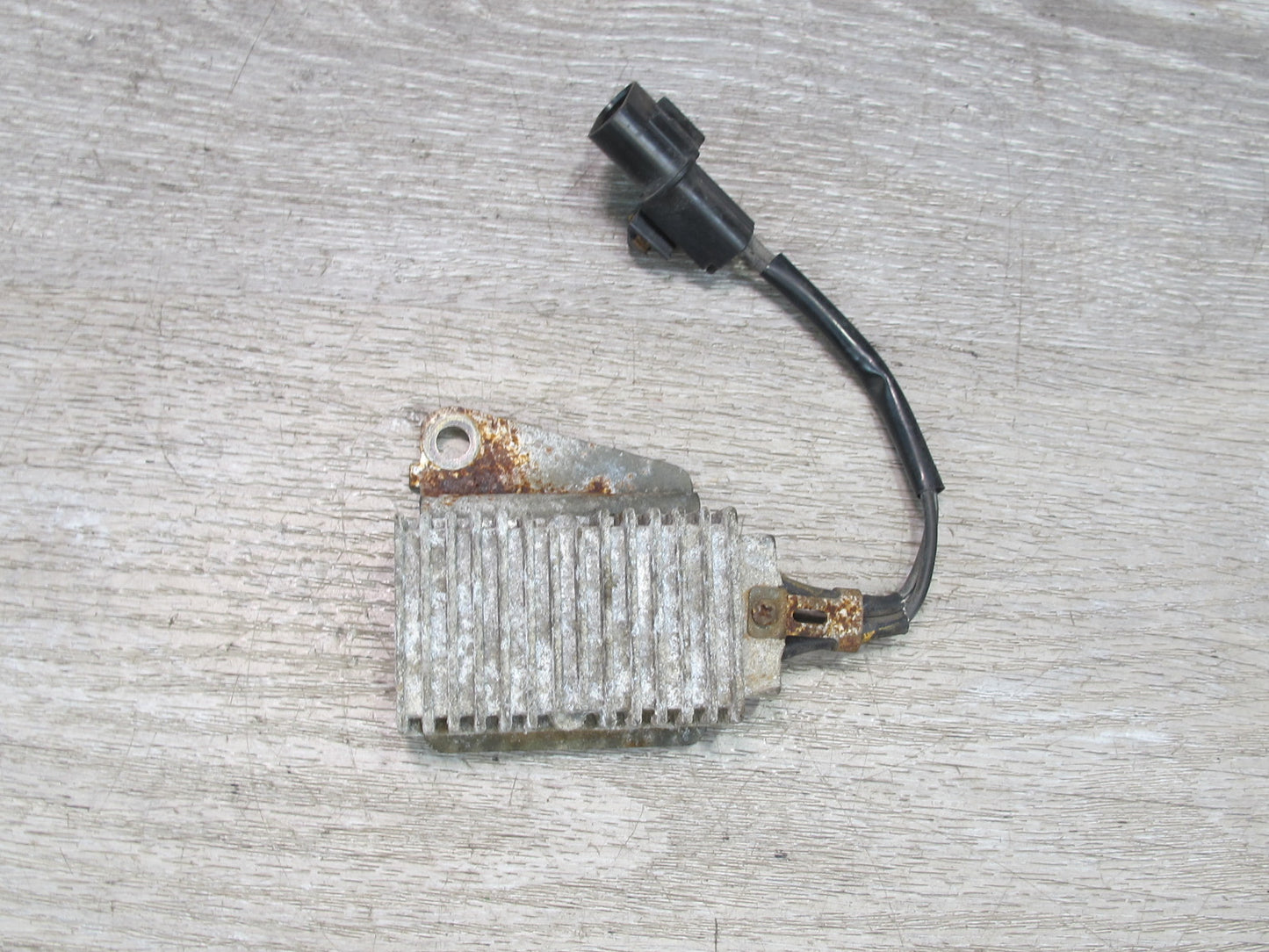 91-99 Mitsubishi 3000GT Turbo Fuel Pump Resistor Module OEM