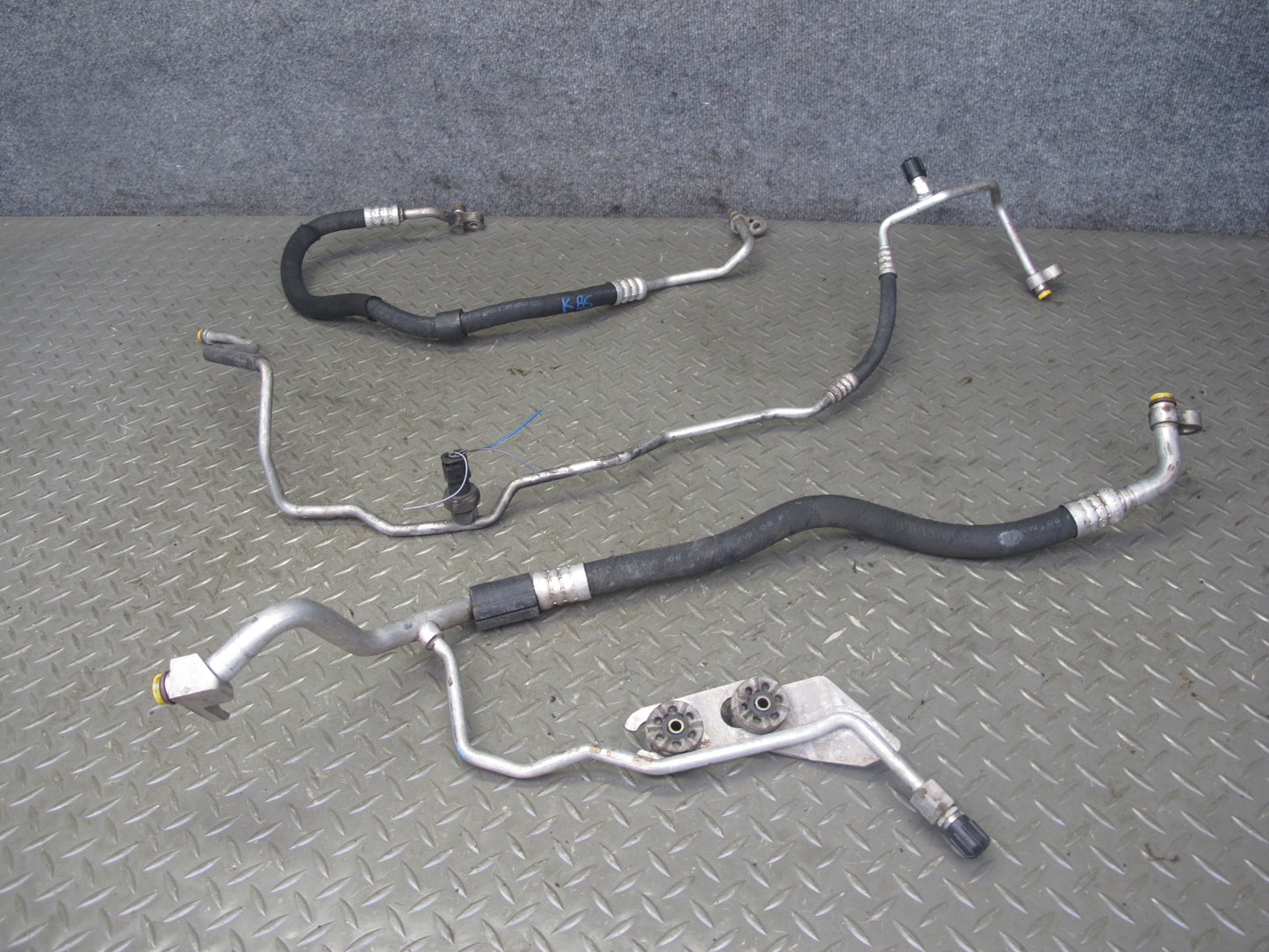 2006-2008 BMW E63 E64 M6 A/C Air Condition Hose Pipe Line Set