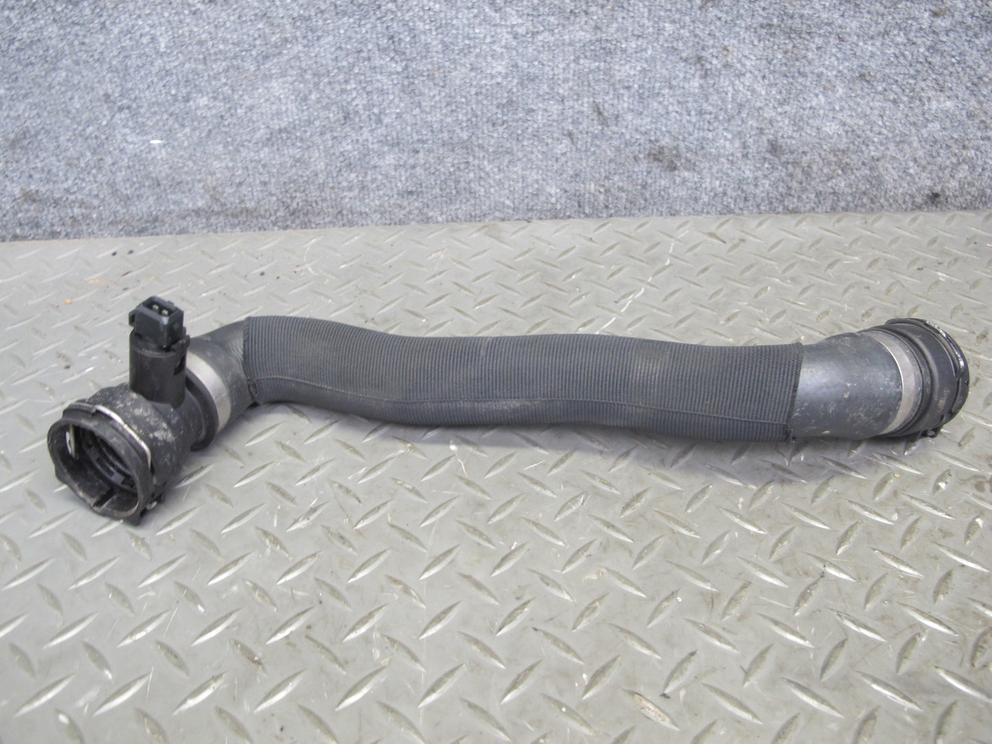 2006-2010 BMW E63 E64 M6 S85 Engine Coolant Hose Pipe Line Set