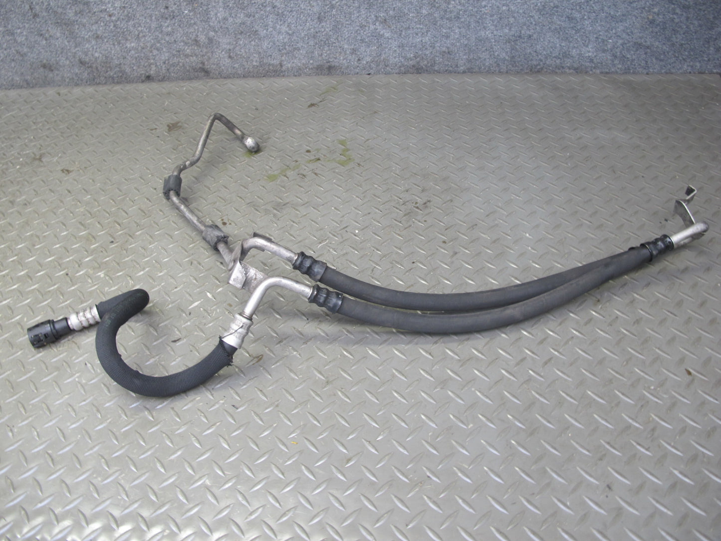 2006-2010 BMW E63 E64 M6 Power Steering Hose Pipe Line Set OEM