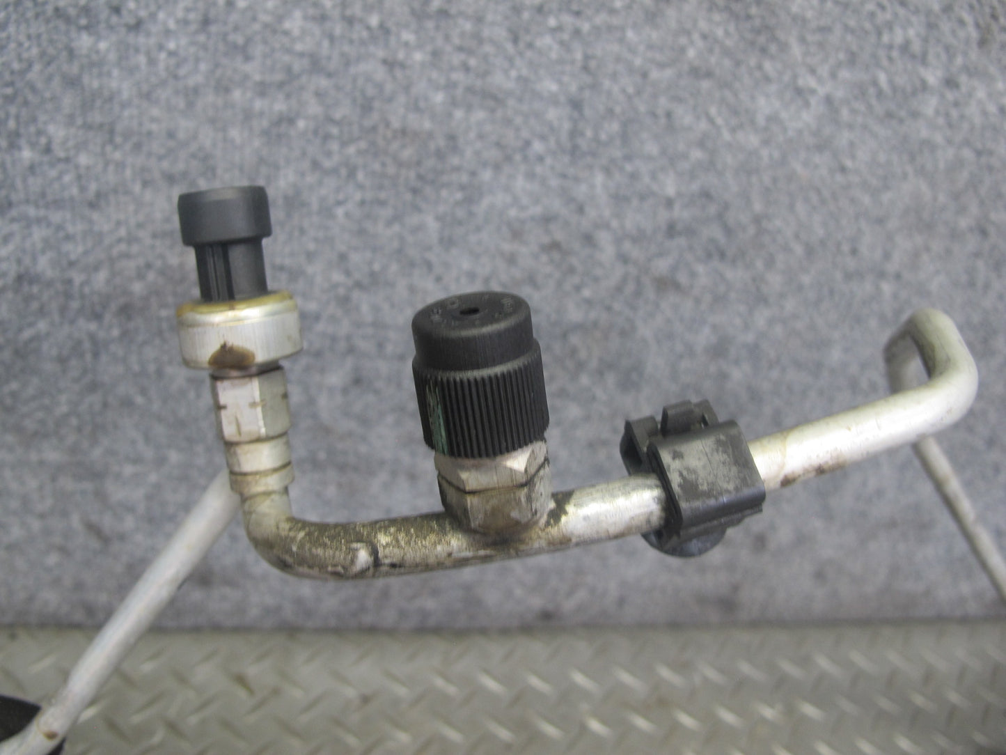 2006-2009 Cadillac XLR  A/C Air Conditioning Hose Line Pipe Set