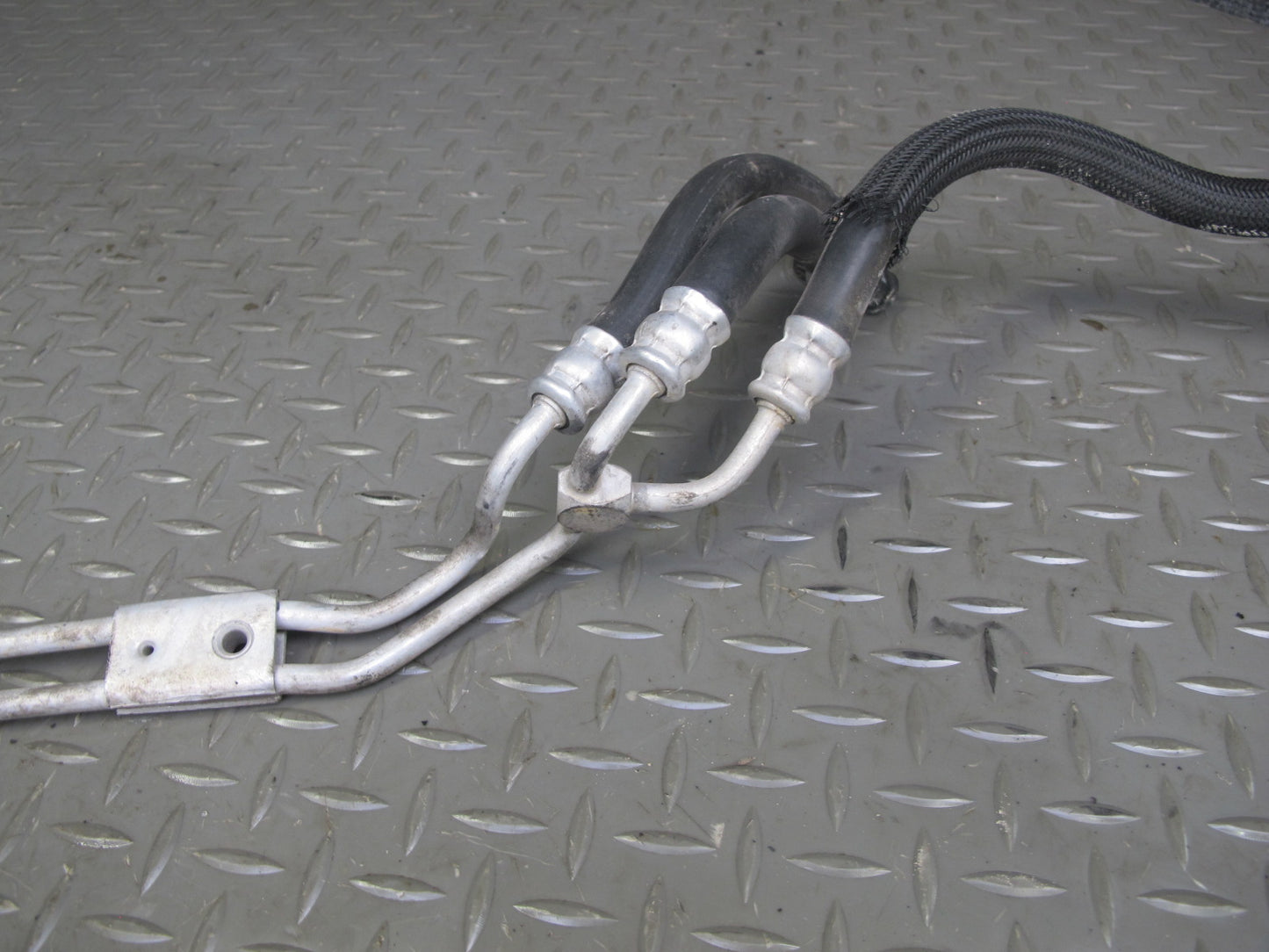 92-94 Chevrolet Corvette C4 5.7L Engine Water Coolant Hose Pipe Line Set OEM