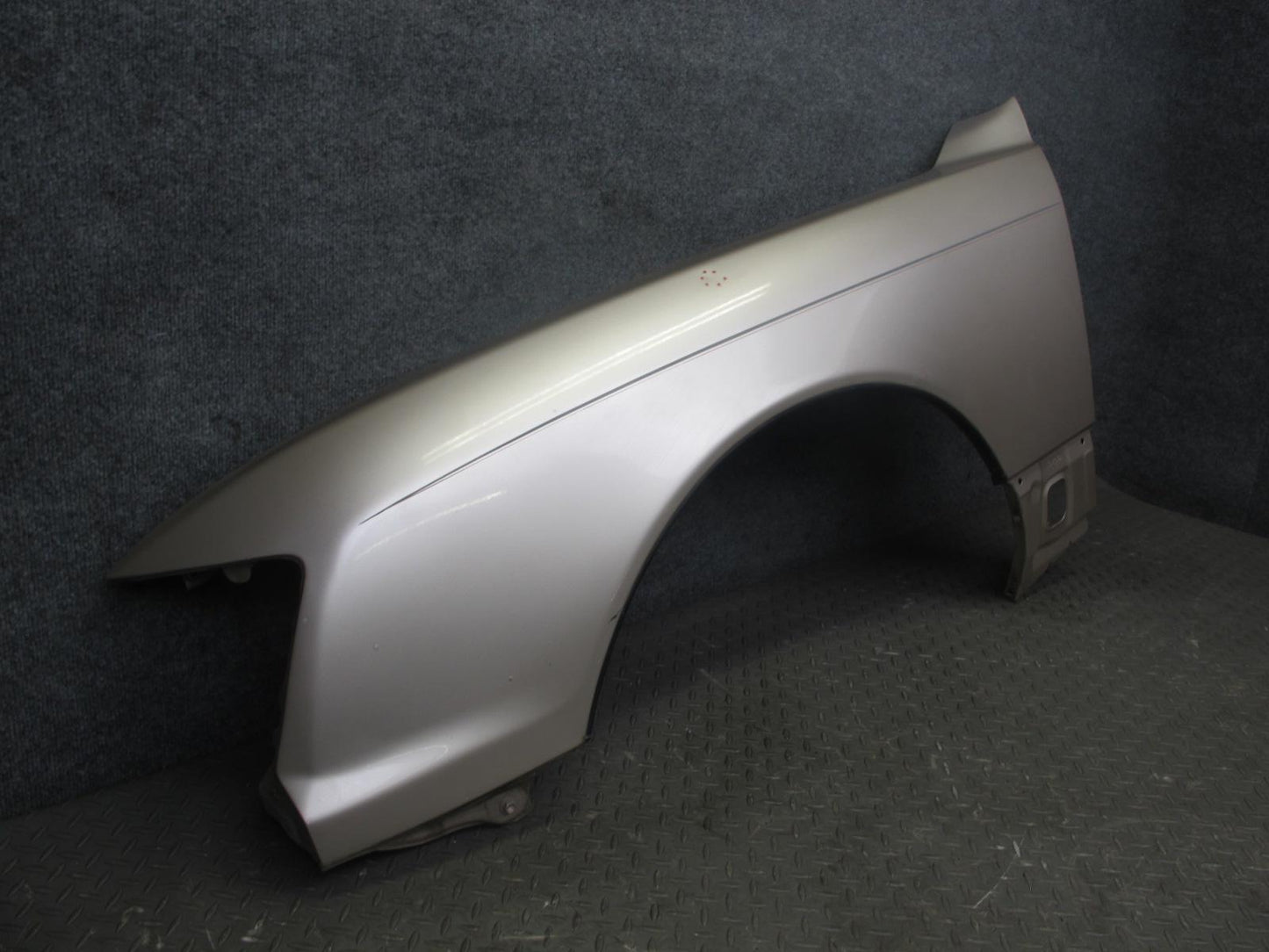 95-97 Lexus LS400 UCF20L Front Left Fender Shell Panel Cover Beige OEM