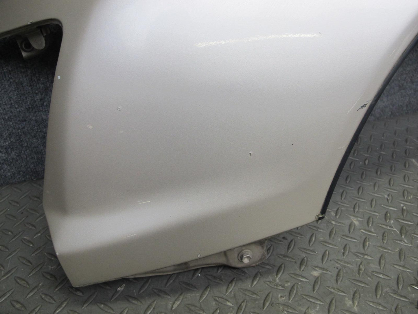 95-97 Lexus LS400 UCF20L Front Left Fender Shell Panel Cover Beige OEM