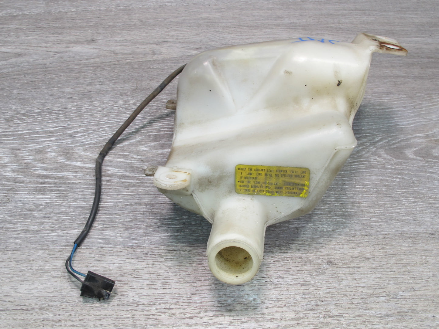 91-97 Mitsubishi 3000GT Engine Coolant Overflow Expansion Reservoir Tank OEM